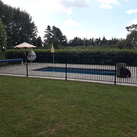 Rural Gordonton Sleepout Villa Hamilton Kültér fotó
